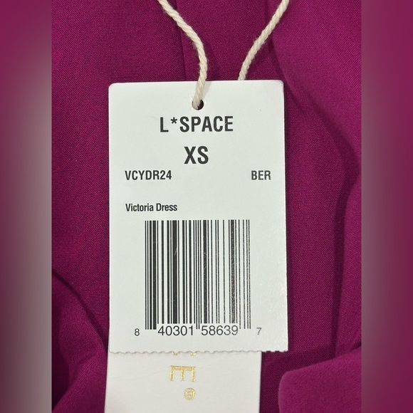 L Space Victoria Maxi Dress V Neck Tiered XS Raspberry New Beachy Vacation Chic - Picture 12 of 16